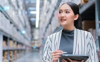 Optimizando la Gestión de Inventarios en 2025: A la vanguardia de las tendencias clave