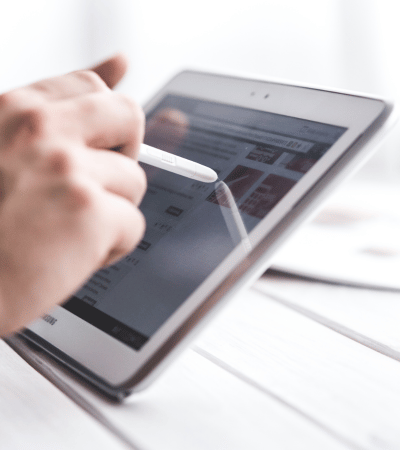 Set custom roles with Timly on the tablet