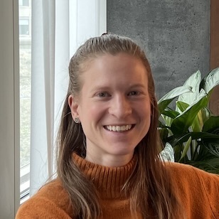 Angela-Pohl-Timly-Profile