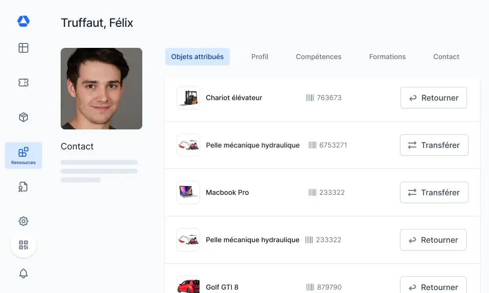 Capture d'écran du profil d'un employé auquel du matériel est attribué dans Timly
