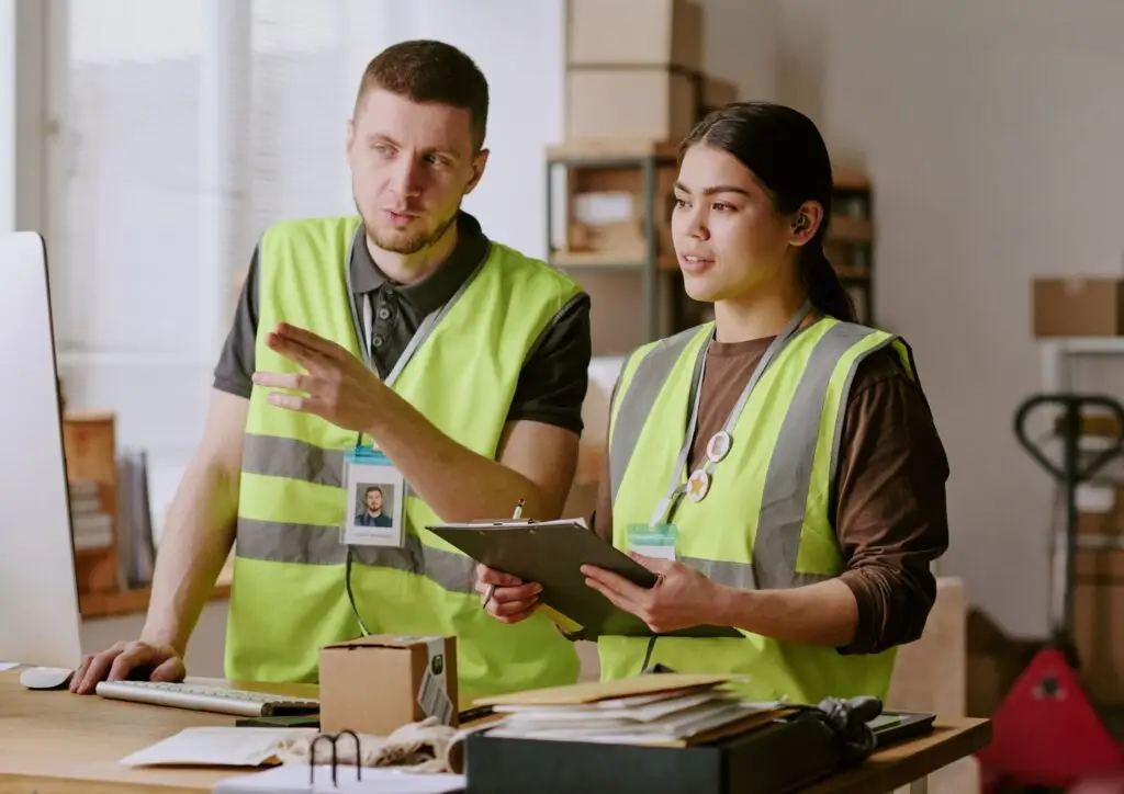 Employees use TImly software for inventory valuation