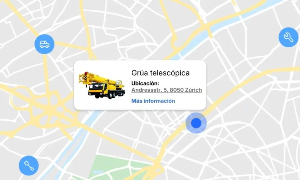 Vista de mapa interactivo con seguimiento GPS de una grúa telescópica y su ubicación exacta en la ciudad.